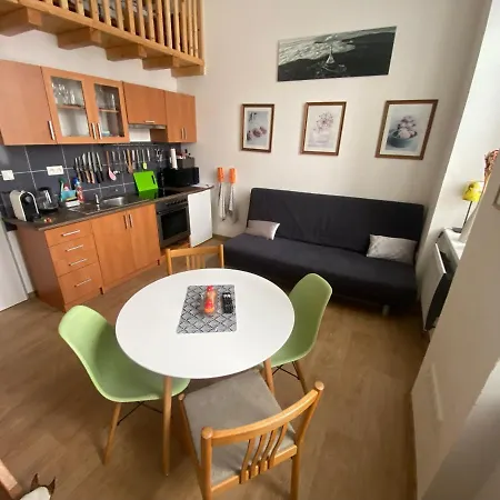 V Lesní Apartmán *